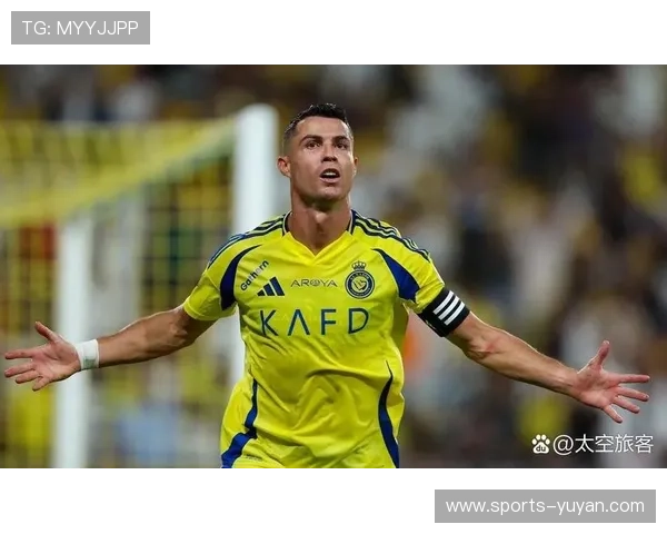 世界足坛4号球星的传奇与影响力解析